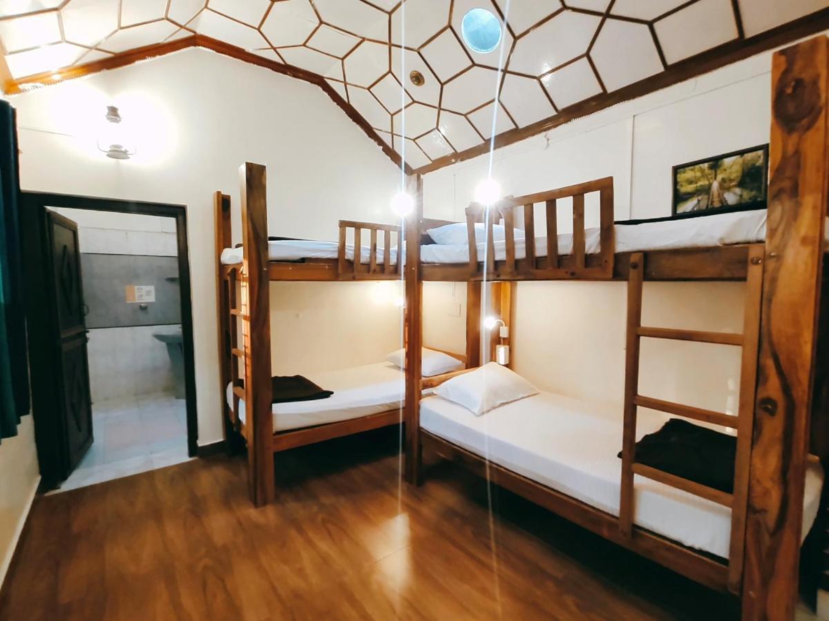 Zostel Coorg, Siddapura Hostel Exterior photo