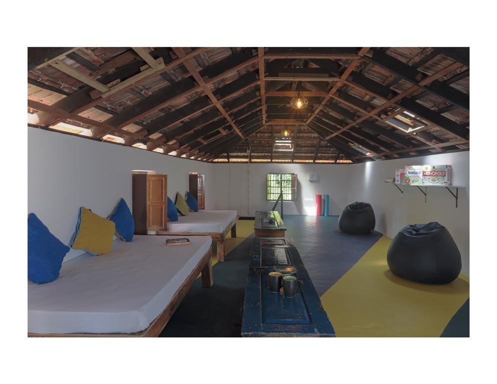 Zostel Coorg, Siddapura Hostel Exterior photo